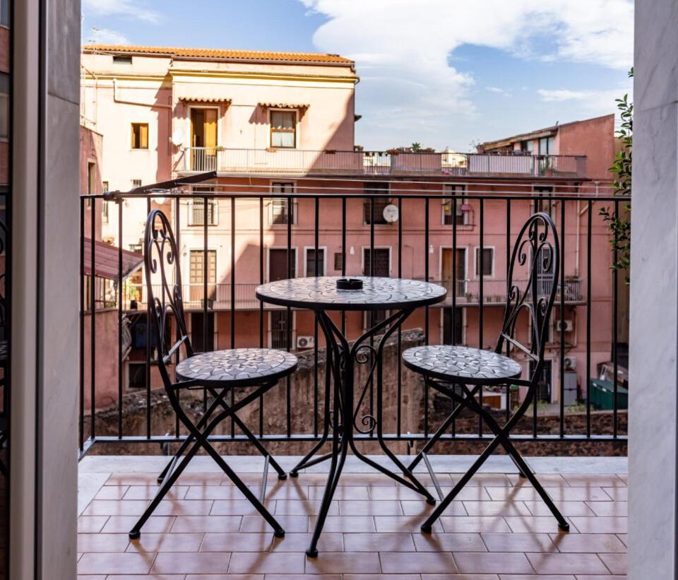 Armony Luxury Suites Catania Exterior foto